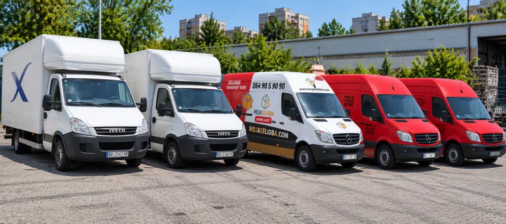 Vozni park agencije Moja Selidba – kombi vozila i kamioni za profesionalne selidbe u Beogradu